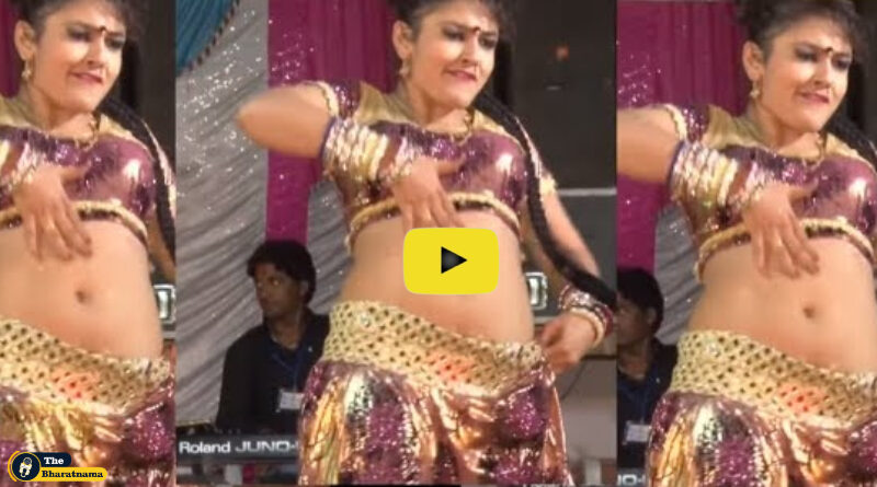 Gori Nagori Dance Video : गोरी नागोरी ने स्टेज पर किया ऐसा डांस की बूढ़े भी हो गए हैरान, मंच पर आकर लगाने लगे ठुमके